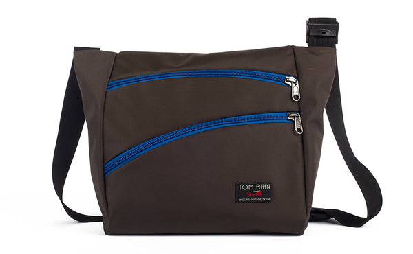Icon in Black 525 Ballistic with Island (blue) zippers.